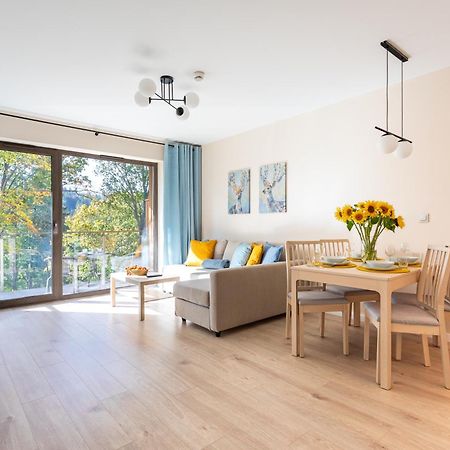 Stone Hill C38 Apart Invest- Z Dostepem Do Basenu, Sauny シクラルスカ・ポレンバ エクステリア 写真